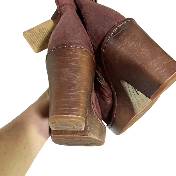 Born Hailey Burgundy Suede Leather Platform Bootie Size 6M New - Picture 5 of 10